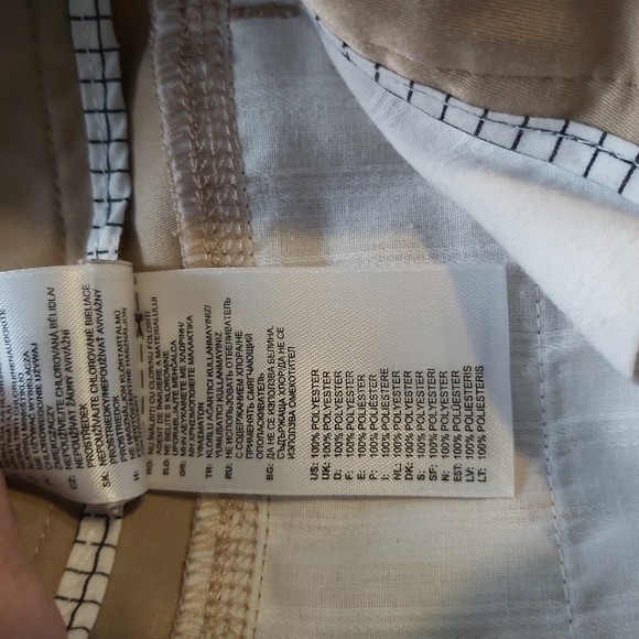 Adidas ClimaLite golf tennis Bermuda Shorts - Picture 9 of 9